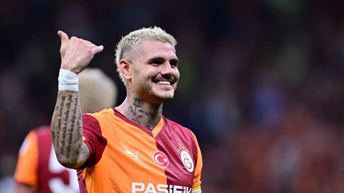 NEOM cephesinden Icardi sorusuna gelen cevapta, "Icardi şu an için gündemimizde yok. Yaptığımız transferlere bakarsanız, daha genç oyunculara yöneliyoruz." ifadelerinin kullanıldığı aktarıldı.<br><br>