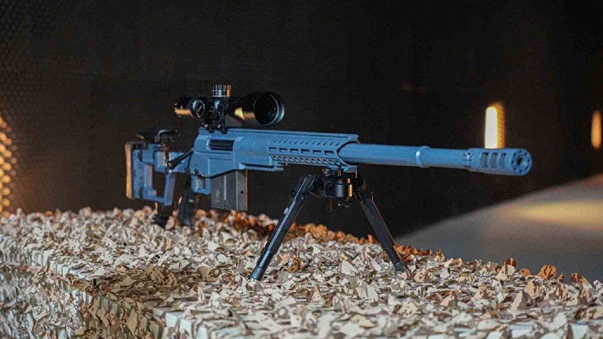 Türkiye’ye uygulanan ambargolar ve dışa bağımlılık, yerli ve milli imkanlarla silah geliştirme ihtiyacını her zamankinden daha kritik hâle getirdi. Bu kapsamda Makine ve Kimya Endüstrisi (MKE) tarafından yerli ve milli imkanlarla geliştirilen Türkiye’nin en uzun menzilli keskin nişancı tüfeği MKE-408 ve yarı otomatik keskin nişancı tüfeği KNT-859’u ilk kez İhlas Haber Ajansı görüntüledi.