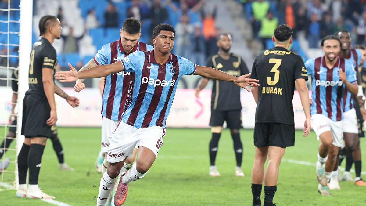 Trabzonspor'da bu sezon golleriyle dikkat çeken bir performans sergiliyor. 