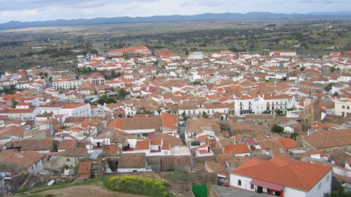 Kuzey İspanya’daki Ponga köyünde ise yerleşenlere üç bin euro, yeni doğan her çocuk için de üç bin euro ek ödeme yapılıyor. Ancak burada en az 5 yıl kalma şartı aranıyor.