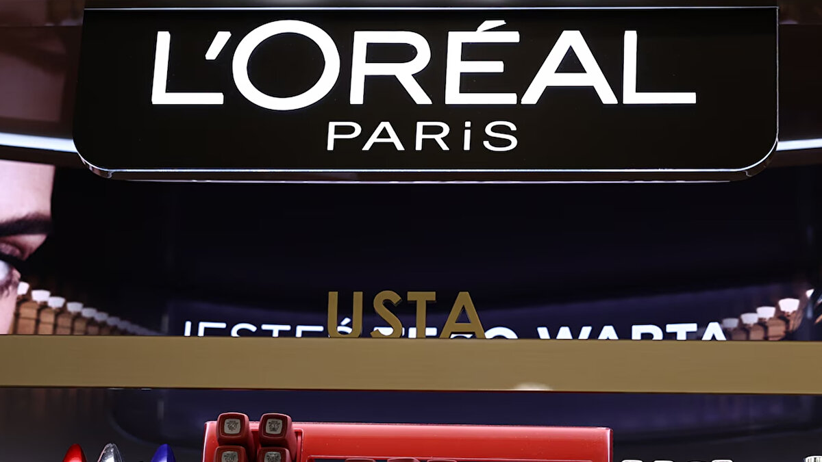 L’Oréal sektörde liderliğini pekiştiriyor<br><br>Sektör lideri L'Oréal, Maybelline'den Prada'ya ve Saint Laurent'in güzellik lisanslarına kadar onlarca markanın sahibi. Şirketin bu satın alma ile birlikte sektördeki gücünü ve liderliğini pekiştireceği öngörülüyor.
