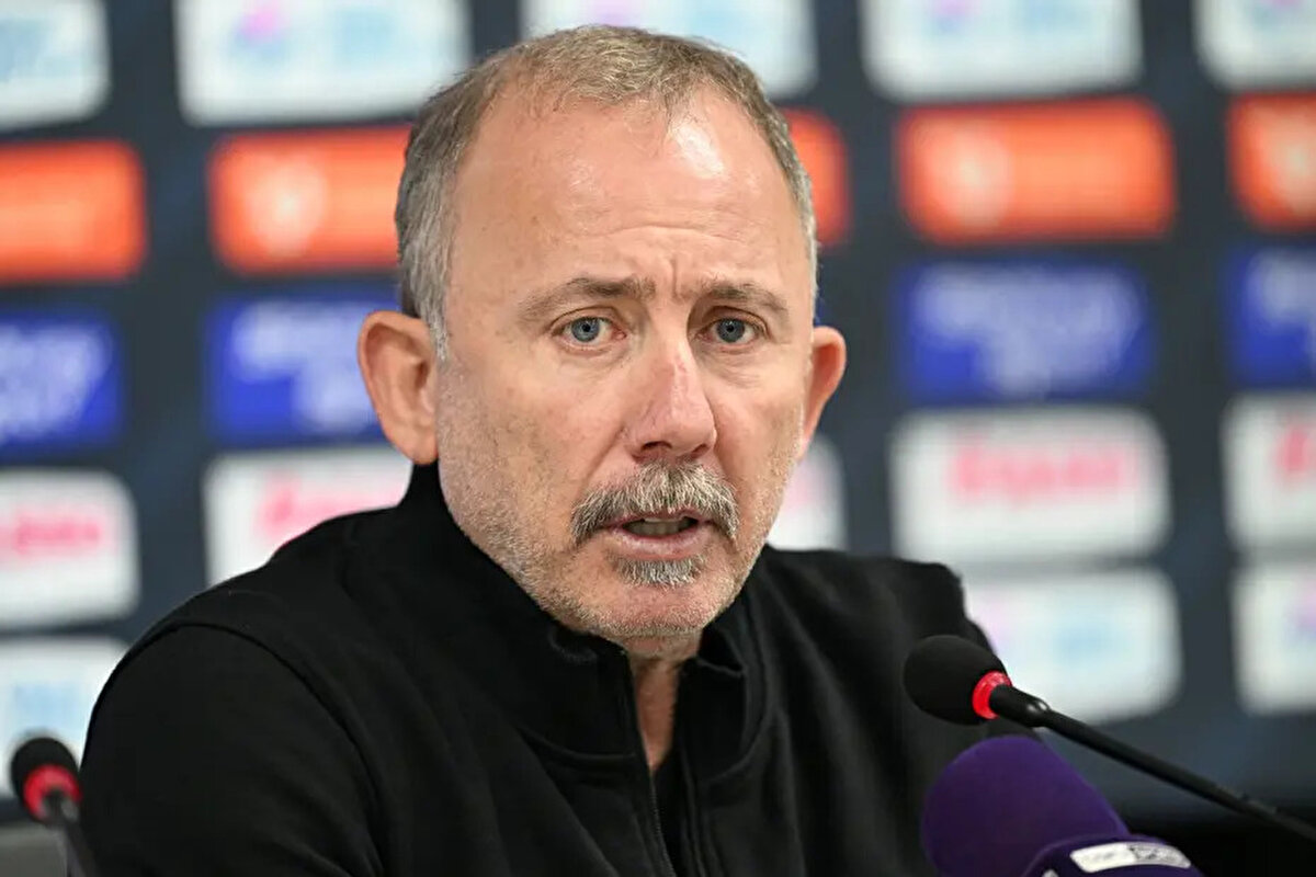 SERGEN YALÇIN ÖZEL GÖRÜŞECEK<br><br>Öte yandan Sergen Yalçın'ın tecrübeli kaleciyle iki gün boyunca özel görüşmeler yapacağı aktarıldı.