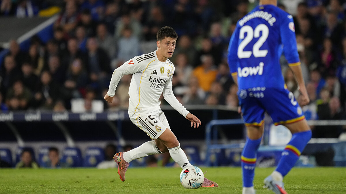 Haftanın en zorlu maçlarından birinde Real Madrid evinde Juventus'u ağırlayacak.