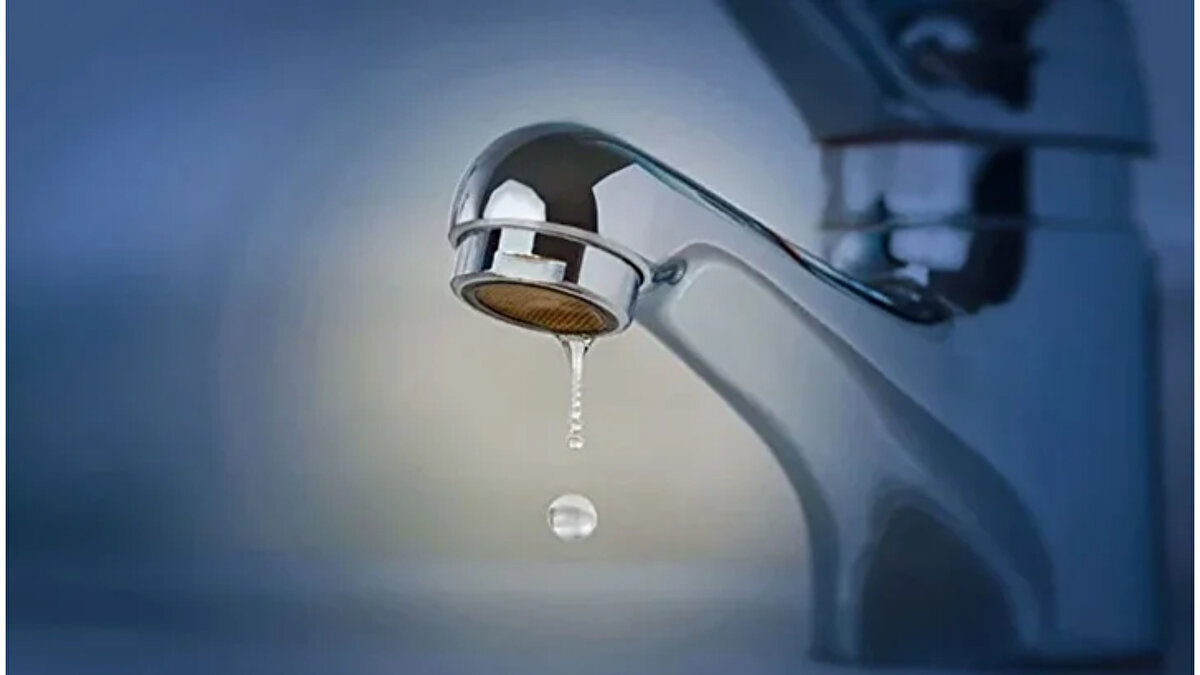 Vatandaşların, kesinti süresi ve suların verileceği tahmini saat hakkında en güncel bilgiyi İZSU'nun resmi web sitesi, sosyal medya hesapları veya çağrı merkezi üzerinden takip etmeleri büyük önem taşıyor. Yetkililer, 8 ilçede yaşayan vatandaşları kesinti süresince mağduriyet yaşamamaları için gerekli tedbirleri almaları konusunda uyardı.