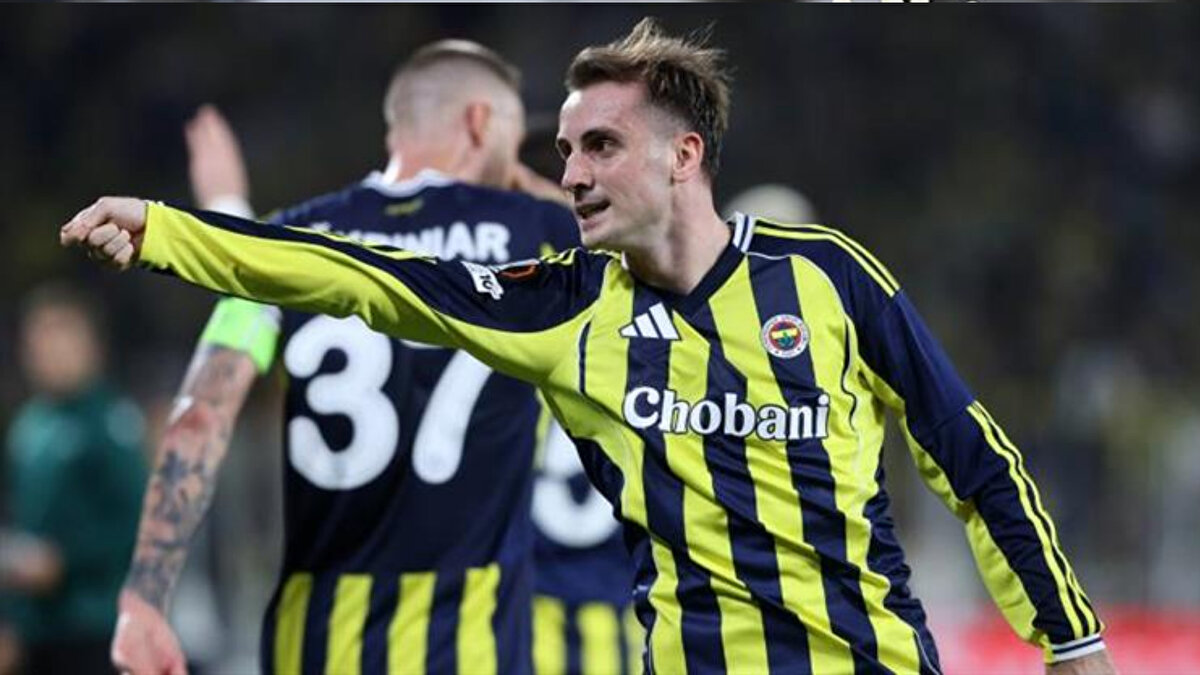 "Gerçekten sevdiğim ama şu anda burada olmayan bir oyuncu var fakat bunun olması gerektiğini düşünüyorum. Tıpkı önceki kulübümün Kerem Aktürkoğlu olayına girmesi gibi. Benfica, X miktarında para kazanan bir oyuncunun evine gidip X miktarının beş katını kazanmasını engelleyemedi. Kontrol etmek imkansızdı. Açıkçası özlediğimiz bir oyuncu."<br><br>