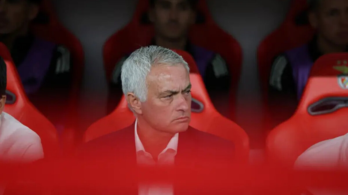 Mourinho'nun maçın ardından yaptığı Kerem Aktürkoğlu açıklaması ise Portekiz'de gündeme oturdu.