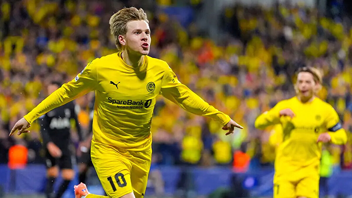 Soru: Uzaktan şutlar ve ikinci toplar, Glimt’in karakteristik özelliklerinden biri. Bu alanda hangi oyuncular öne çıkıyor?<br><br>“AYAKKABILARI PARÇALANANA KADAR KOŞUYORLAR”<br><br>Freddy Toresen: Her şey en iyi şekilde işlediğinde, tüm takım önemli bir parça haline geliyor. Öndeki altılı grup deli gibi çalışıyor, ayakkabıları parçalanana kadar koşuyorlar. Arkadaki dörtlü ise Galatasaray’a karşı cesur olmalı ve öne doğru baskı yapmalılar diye düşünüyorum.<br><br>“EVIEN, BERG VE FET TAKIMIN OMURGASI”<br><br>Böylece takım kısa mesafelerle birbirine yakın kalır. Ama sorunuzdaki en önemli şey, orta sahadaki üç oyuncu: Evjen, Berg ve Fet. Bunlar Bodo’nun omurgası diyebilirim.