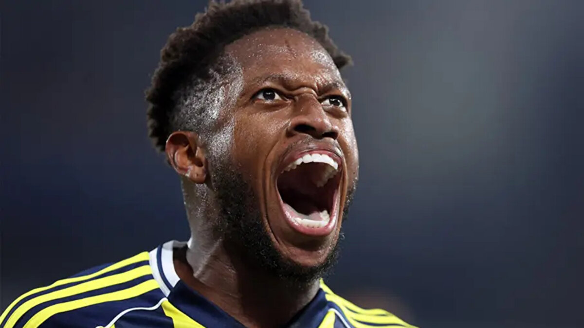 FRED KULÜBEDE OLMAYA DEVAM EDECEK<br><br>Tedesco geldikten sonra ilk 3 maçta 11'de sahaya çıkan Fred, takip eden 5 maçta ise yedek bırakıldı. 