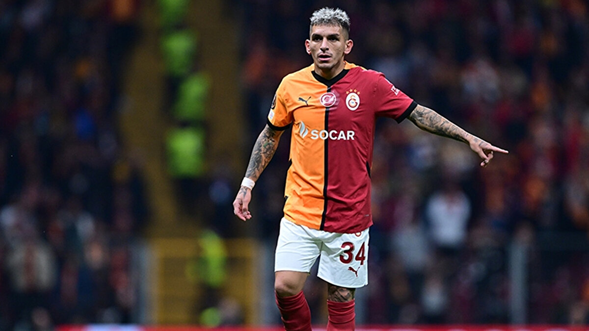 Dün gece kalp krizi geçirdi<br><br>Lucas Torreira’nın babası dün gece kalp krizi geçirdi.