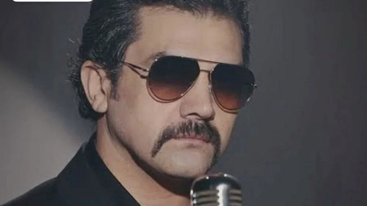 İLK AÇIKLANAN İSİM BAYHAN OLMUŞTU<br><br>Acun Ilıcalı, geçtiğimiz günlerde Survivor 2026'nın ilk yarışmacısını duyurmuştu. "Ünlüler All Star" kadrosuna katılan ilk ismin, Popstar yarışmasıyla ünlenen ve kendine has tarzıyla bilinen şarkıcı Bayhan olduğu açıklanmıştı.<br><br>Ilıcalı, Bayhan'ın katılımını "Bayhan'a gönülden başarılar diliyorum" sözleriyle duyurmuştu. Böylece Survivor 2026'nın şu ana kadar netleşen iki yarışmacısı netleşti. Survivor 2026 All Star kadrosuna hangi ünlülerin dahil olacağı merakla beklenmeye devam ediyor.