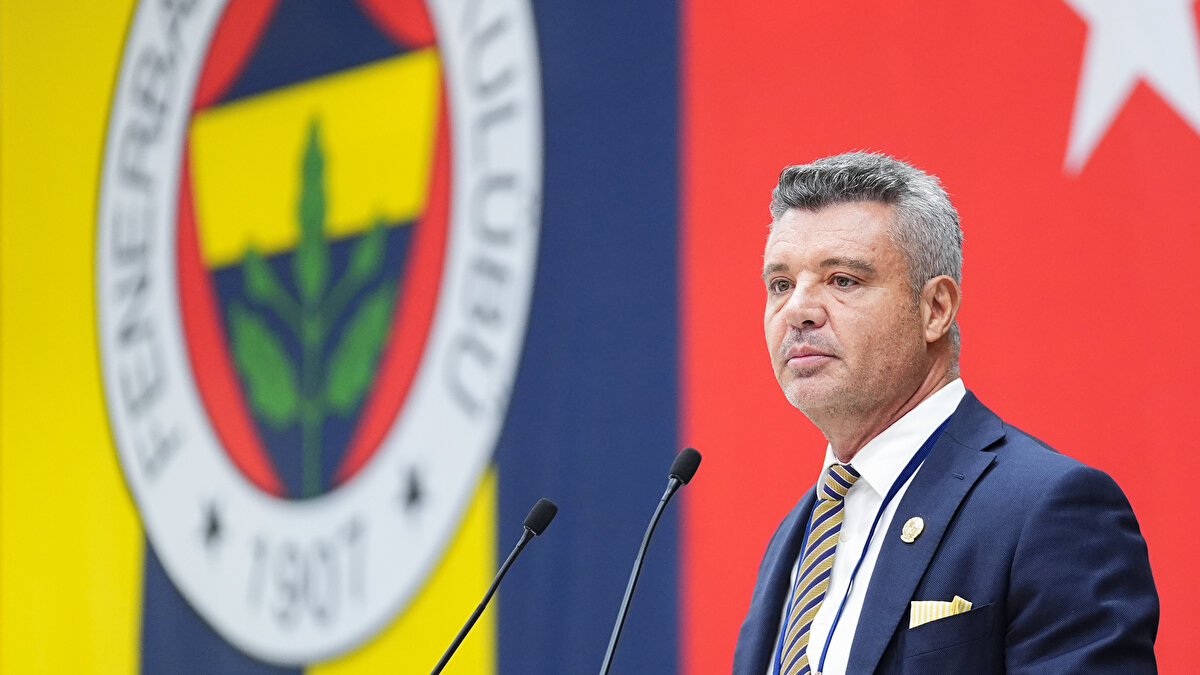 DÖRT OYUNCUYLA YOLLAR AYRILIYOR<br><br>Saran yönetiminin 4 oyuncuyu birden gözden çıkardığı iddia edildi. <br>