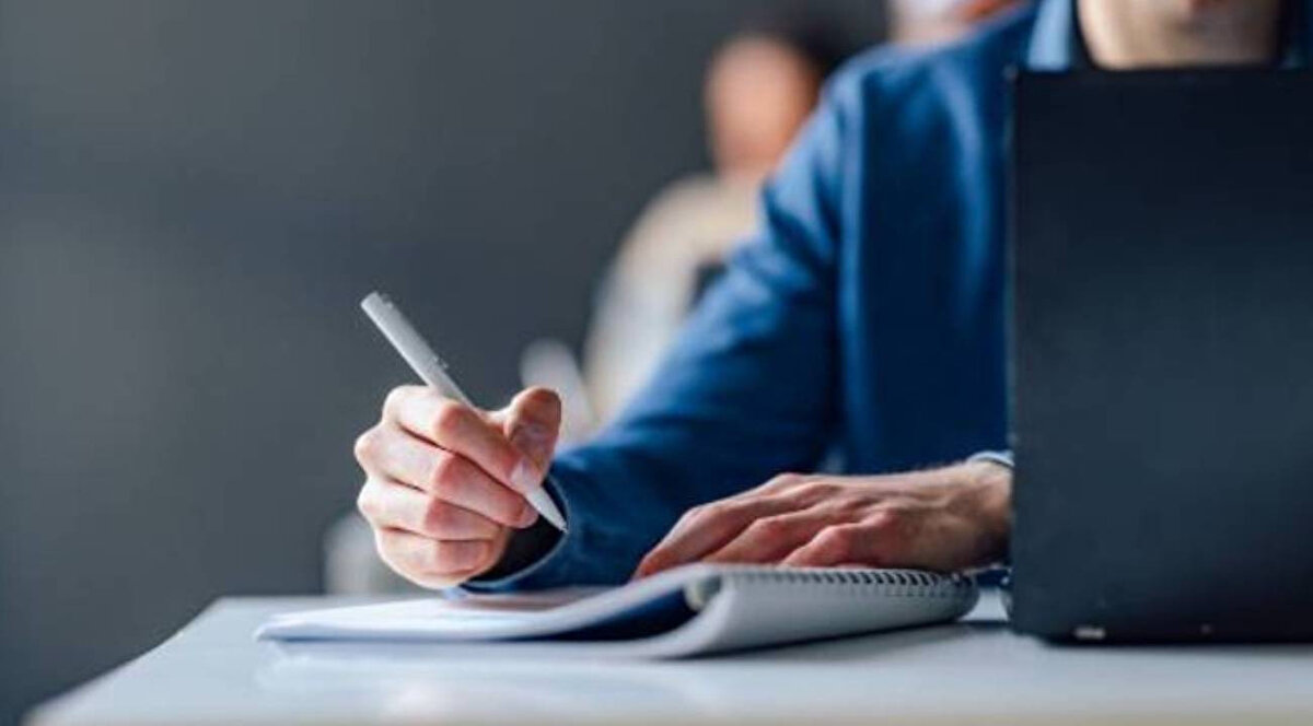 ÖSYM'nin sonuçları günün hangi saatinde açıklayacağına dair net bir bilgi bulunmamakla birlikte, duyurunun resmi web sitesi ve sosyal medya hesapları üzerinden yapılması bekleniyor. Sonuç duyurusu geldiği andan itibaren, adaylar puanlarını görüntüleyebilecek.