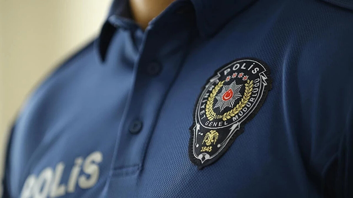 Yapılan açıklamada, "Yapılan nihai değerlendirme sonucunda Türkiye İş Bankası A.Ş.'nin teklifi en yüksek teklif olduğu için personel başına 100 bin TL tutarında promosyon ödemesi yapılması uygun bulunmuştur" ifadelerine yer verildi.