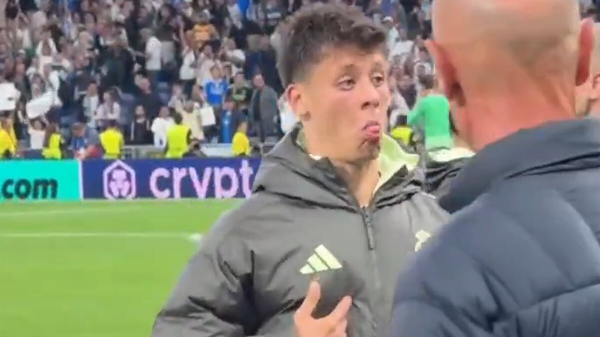 Şampiyonlar Ligi'nin resmi hesabından paylaşılan görüntüler kısa sürede yüzbinlerce beğeni ve yorum aldı