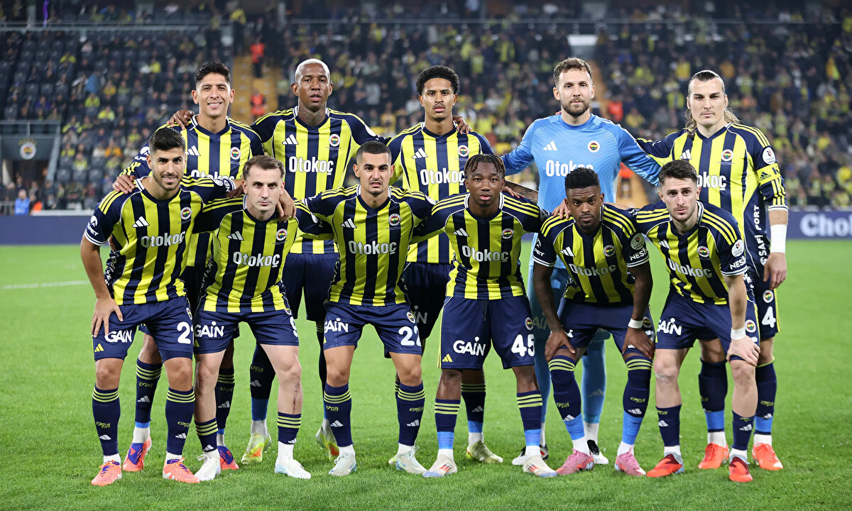 Muhtemel 11'ler<br><br>Fenerbahçe: Tarık, Semedo, Skriniar, Oosterwolde, Brown, İsmail, Alvarez, Nene, Asensio, Kerem, En-Nesyri (Talisca).<br>