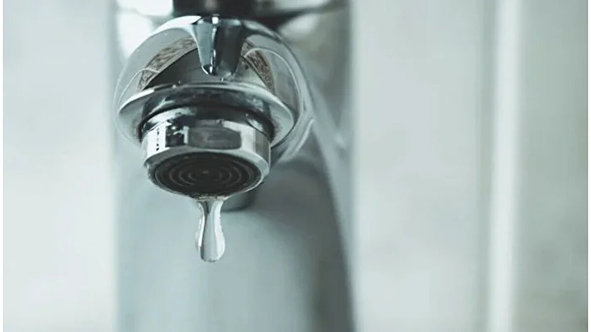 Vatandaşlara Önemli Uyarı<br><br>BUSKİ yetkilileri, kesintilerden etkilenecek bölgelerdeki vatandaşların gerekli önlemleri almalarını önemle duyurdu. Çalışmaların planlanan süreden erken tamamlanması durumunda suların daha erken verilebileceği, ancak vatandaşların belirtilen saat aralıklarına göre tedbirli olmaları gerektiği vurgulandı. Bursalılar, daha fazla bilgi ve acil durumlar için ALO 185 hattını arayabilirler.