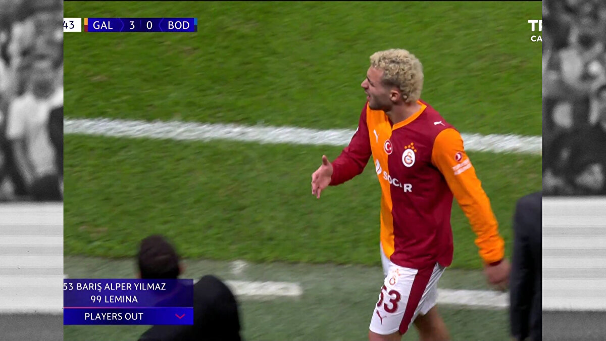 BARIŞ, ISLIKLARA TEPKİ GÖSTERDİ<br><br>Barış Alper, tribünlerde bir grup taraftar tarafından ıslıklandıktan sonra eliyle tepki vermiş ve o görüntüsü eleştirilere sebep olmuştu.<br> <br>Sosyal medyada bazı taraftarlar, Barış Alper’in NEOM kulübüne transferi sürecinde yaşananlardan dolayı tepki göstermişti. Bu sefer de Barış'ın el hareketine tepki gösteren taraftar, oyuncunun bunu yapma hakkı olmadığı yönünde paylaşımlar yaptı. <br>