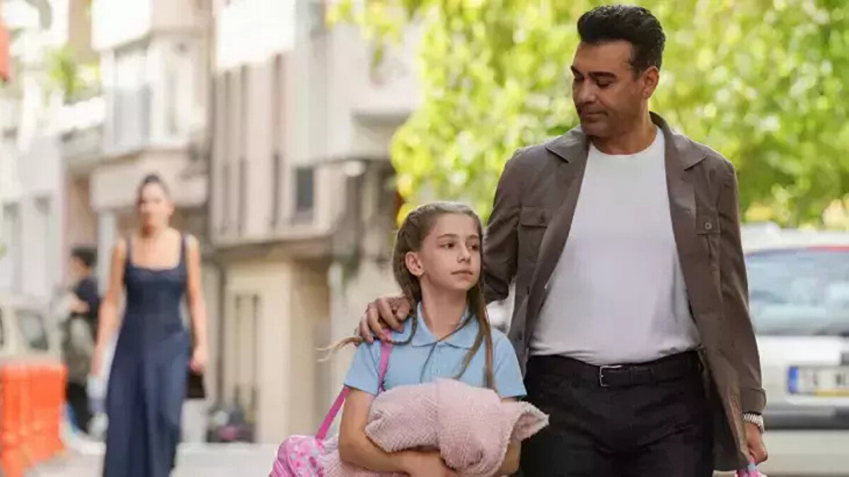 Ben Onun Annesiyim uyarlama bir dizi mi?<br>Ekranlara gelen Ben Onun Annesiyim dizisi, Güney Kore’de büyük ses getiren “Lie After Lie” dizisinden uyarlandı.<br>