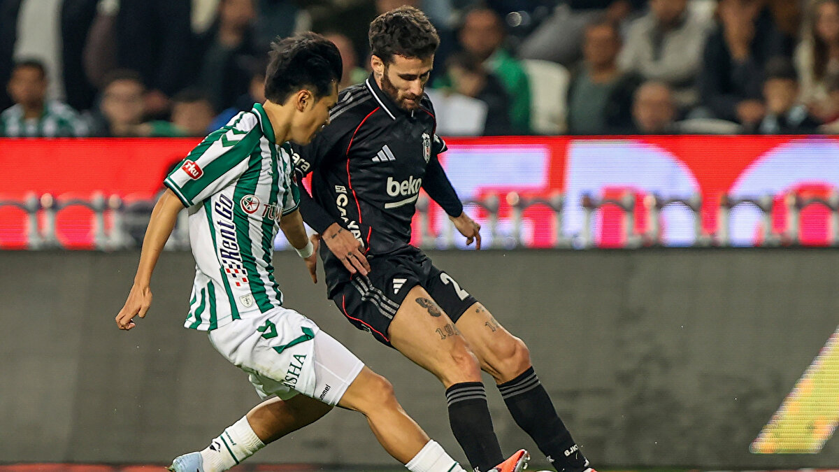 Beşiktaş - Fenerbahçe derbisi, 2 Kasım Pazar saat 20.00'de Tüpraş Stadyumu'nda oynanacak.