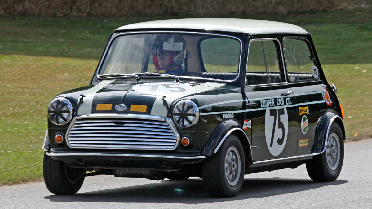 Birleşik Krallık<br><br>Mini: 5.505.874 fazla<br>