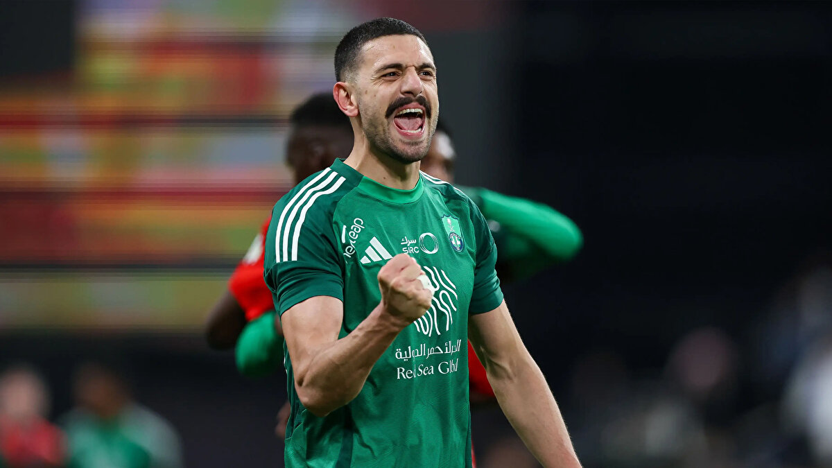 Mill futbolcu, son A Milli takımın maçlarında da skora katkı yapmayı başararak performansını yukarılara çekmeyi başardı. 