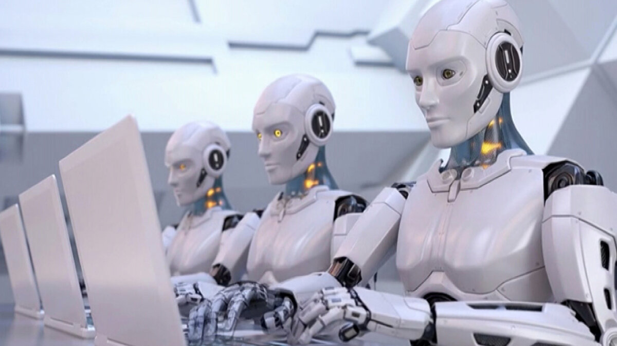 Gelecekte insan ve yapay zeka beraber çalışacak<br><br>Yapay zekanın bazı işleri dönüştürürken yeni fırsatlar da yarattığını söyleyen Prof. Dr. Kırık, "Yapay zeka destekli pozisyonlar verimliliği artırıyor ve bazı alanlarda yeni iş imkanları doğuruyor. Önemli olan çalışanların dijital becerilerini geliştirmesi, yaratıcı ve insan odaklı yeteneklerini güçlendirmesi. Teknolojiyi bir tehdit değil, bir araç olarak görmek gerekiyor. Gelecek insan ve yapay zekanın birlikte çalıştığı bir dönem olacak. Bu sürece uyum sağlayanlar avantajlı olacak, uyum sağlamayan ise risk altında olacak" diye konuştu.<br>