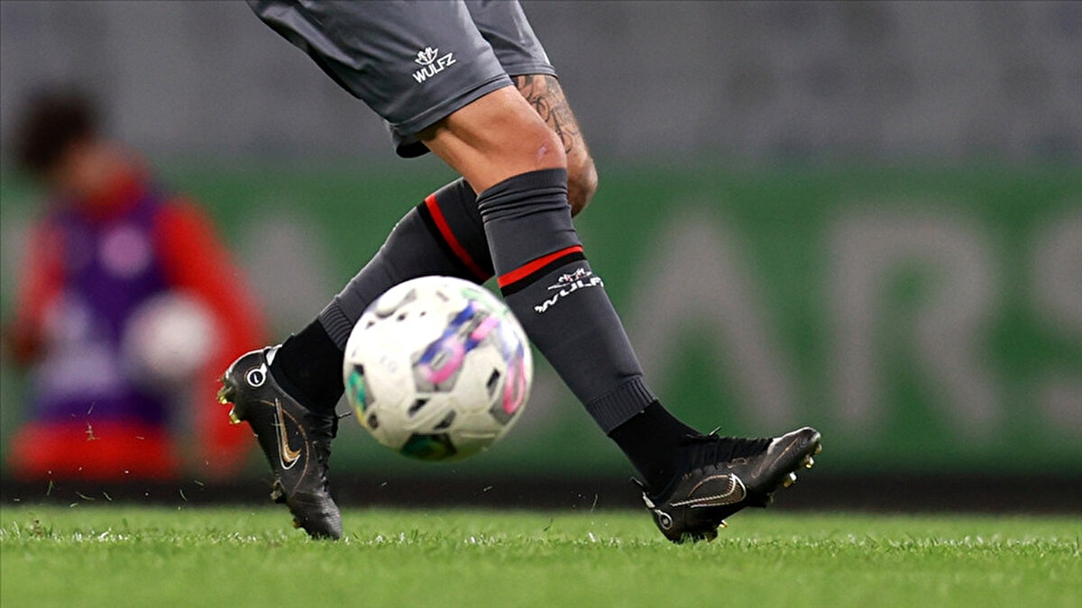 SERIE A<br><br>14.30 Torino - Genoa<br><br>17.00 Sassuolo - Roma<br><br>17.00 Hellas Verona - Cagliari<br><br>20.00 Fiorentina - Bologna<br><br>22.45 Lazio - Juventus