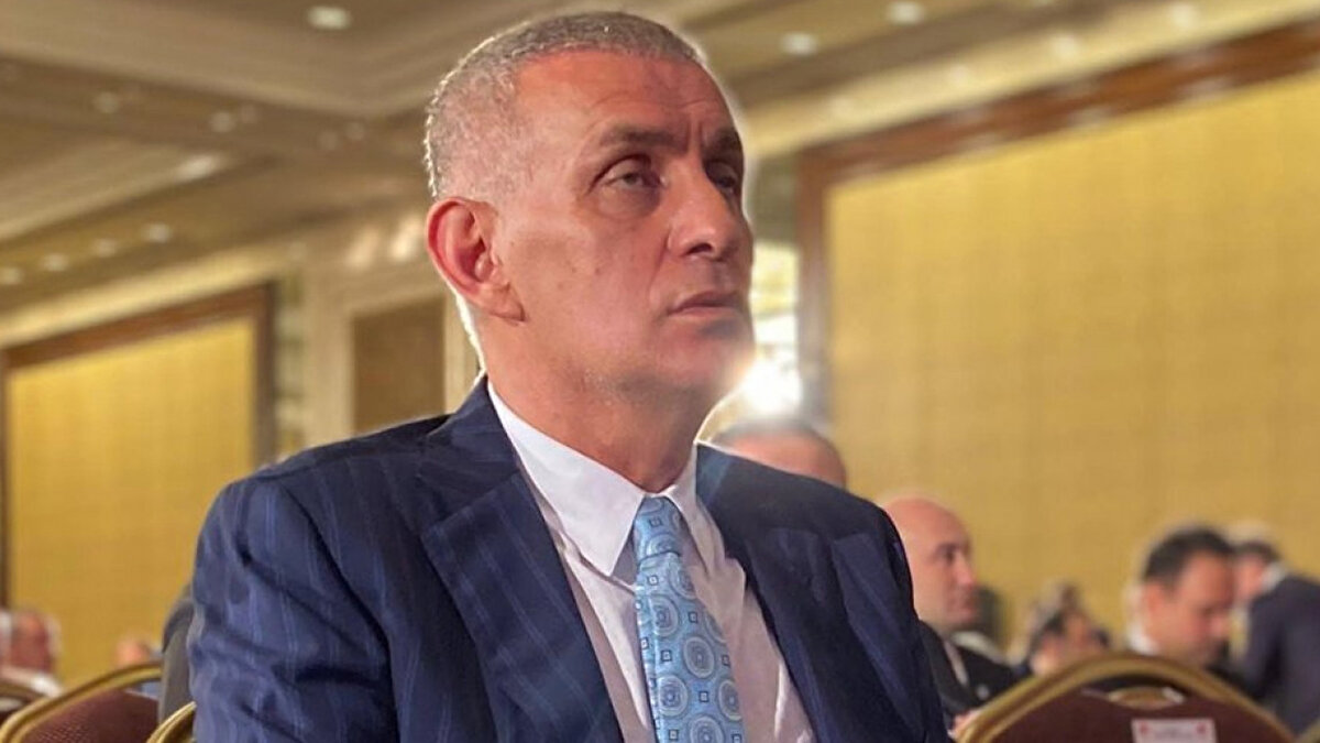 İbrahim Hacıosmanoğlu: "Bahis oynadığını tespit ettiğimiz hakemler:"<br><br>💥 Üst klasman: 7 hakem<br>💥 Üst klasman: 15 yardımcı hakem<br>💥 Klasman: 36 hakem<br>💥 Klasman yardımcı hakem: 94<br>💥 10 hakem 10.000 üzerinde bahis oynadı. <br>💥 1 hakem tek başına 18.227 kez bahis oynadı. <br>💥 42 hakem 1.000 üzerinde futbol maçına bahis oynadı. <br>💥 Bazı hakemler tek seferlik bahis oynadı.