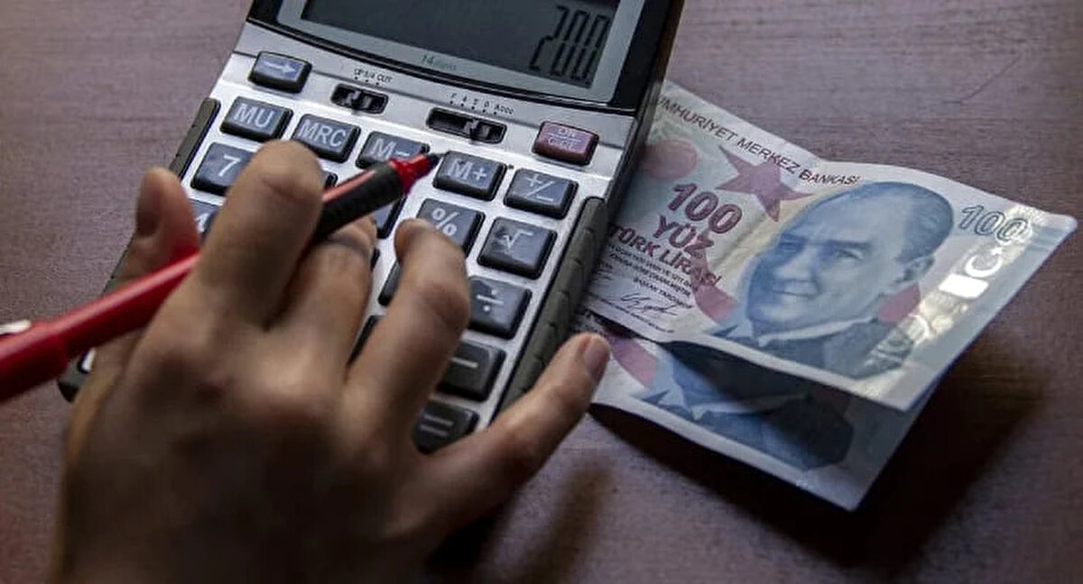 Toplantıda, aralık ayında başlayacak asgari ücret belirleme süreci öncesi, komisyonun temsil dengesi ve karar süreçleri üzerine görüşler paylaşıldı.