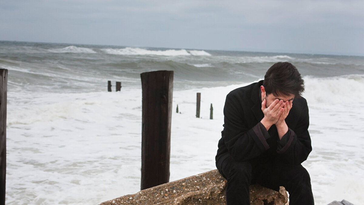 Teessüf<br><br>Üzülerek öğrenmek