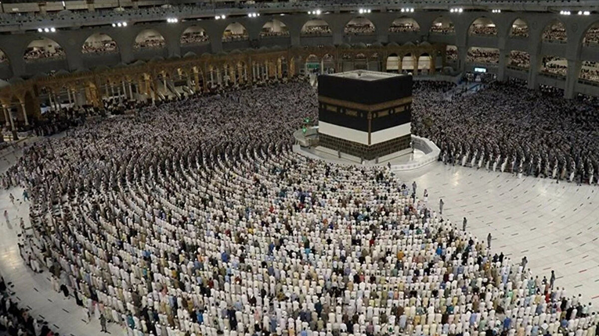 2026 hac kurası ne zaman?<br><br>Hac kuraları, 5 Kasım Çarşamba günü çekilecek. Diyanet İşleri Başkan Yardımcısı Karaca'nın açıklamaları ise şöyle: 