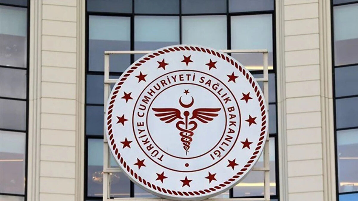 Kahveci açıklamasında, "Her yıla bir maaş tutarı olacak şekilde bir anlaşma yapılması gerekli iken böyle bir promosyon anlaşması bu haliyle kabul edilebilirlikten ve çalışanların beklentilerini karşılamaktan çok uzaktır. Bakanlık sosyal taraflarla birlikte yeni bir değerlendirme yapmalı ve promosyonun yükseltilmesi için gerekli çalışmalarda bulunmalıdır. Önemli olan bir anlaşma yapılması değil çalışanı memnun edecek bir tutara imza atılmasıdır. Bu anlamda Bakanlığa çağrı yapıyor ve yeni bir değerlendirmenin zaruri olduğunu ifade ediyoruz." ifadelerine yer verdi.<br>