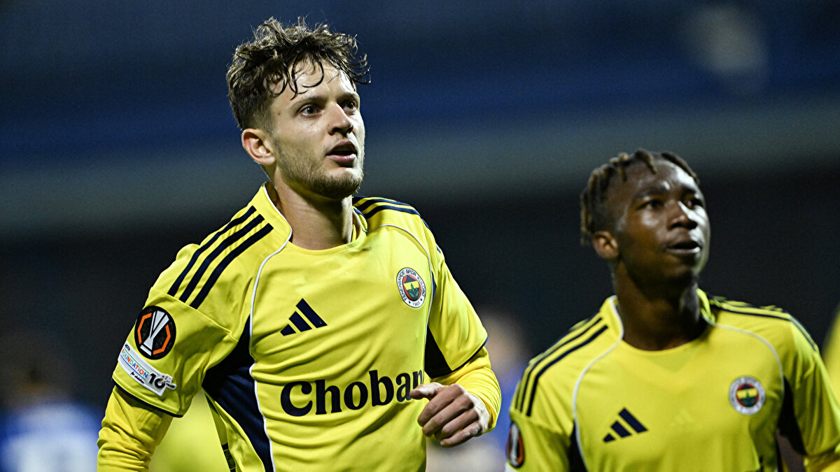 ALMANLAR AYRILIĞI DUYURDU<br><br>Alman Sky De, Sebastian Szymanski'nin ocak ayında takımdan ayrılabileceğini açıkladı.