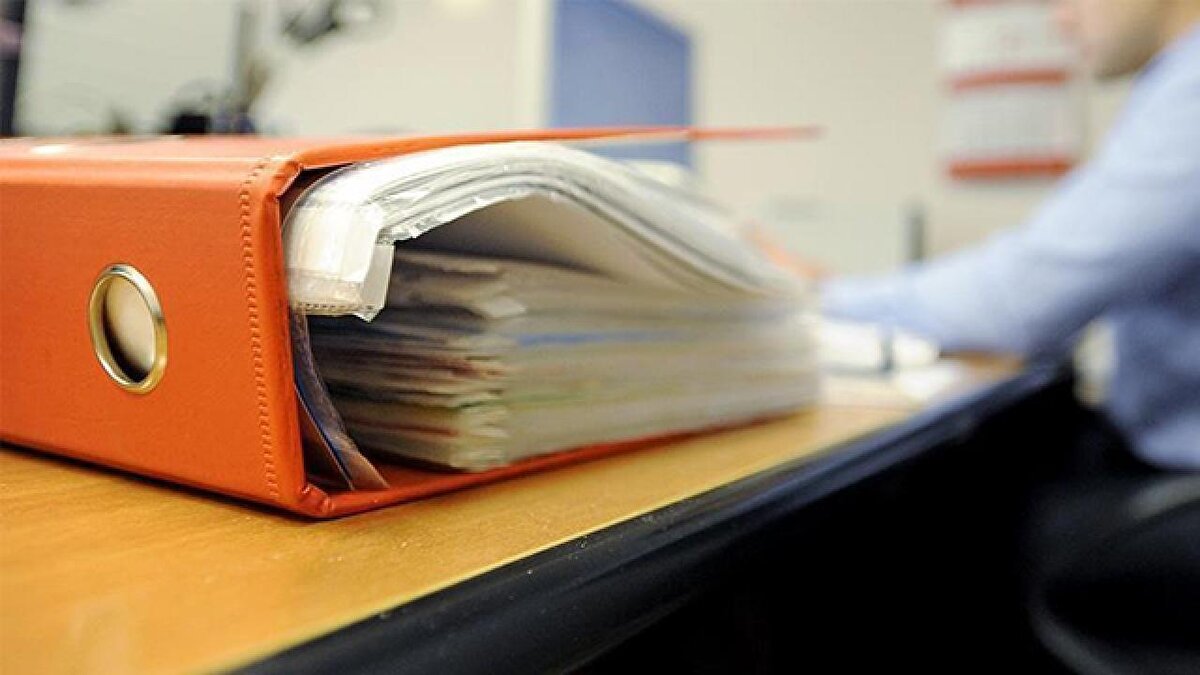 Kar payı geliri olup vergi vermeyenler birer birer tespit edildi.<br><br>Gelir İdaresi Başkanlığı (GİB), kar payı kaynaklı menkul sermaye iradı gelirine ilişkin beyanname vermeyen 2 bin 335 mükellefi, haklarında cezalı işlem yapılmak üzere vergi dairelerine iletti.