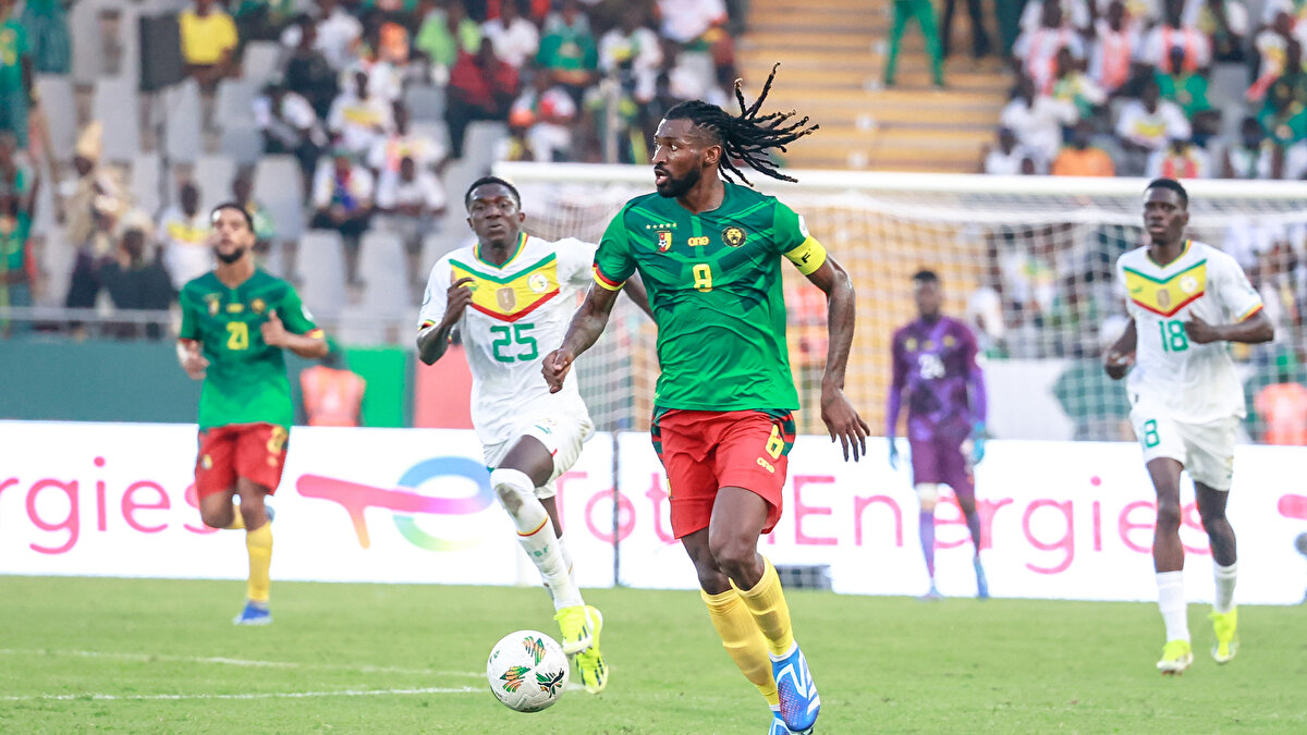 OYUNCU NAPOLİ'DEN AYRILMAYA SICAK BAKIYOR<br><br>İtalyan basınında yer alan haberlere göre; oyuncu için İstanbul seçeneğinin daha da yükseldiği ifade edildi.<br><br>