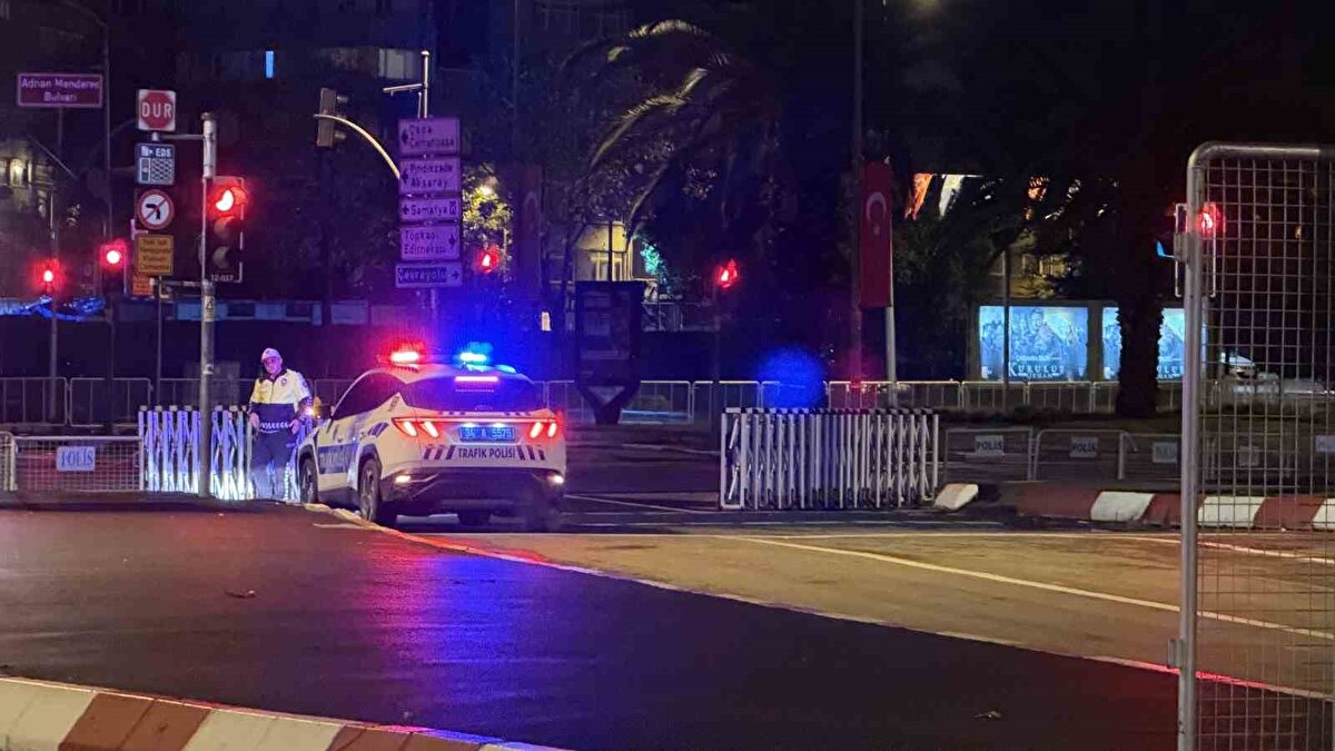 Saat 05.45 itibarıyla sürücüler valilik tarafından belirtilen alternatif güzergahları kullanmaya başladı. 