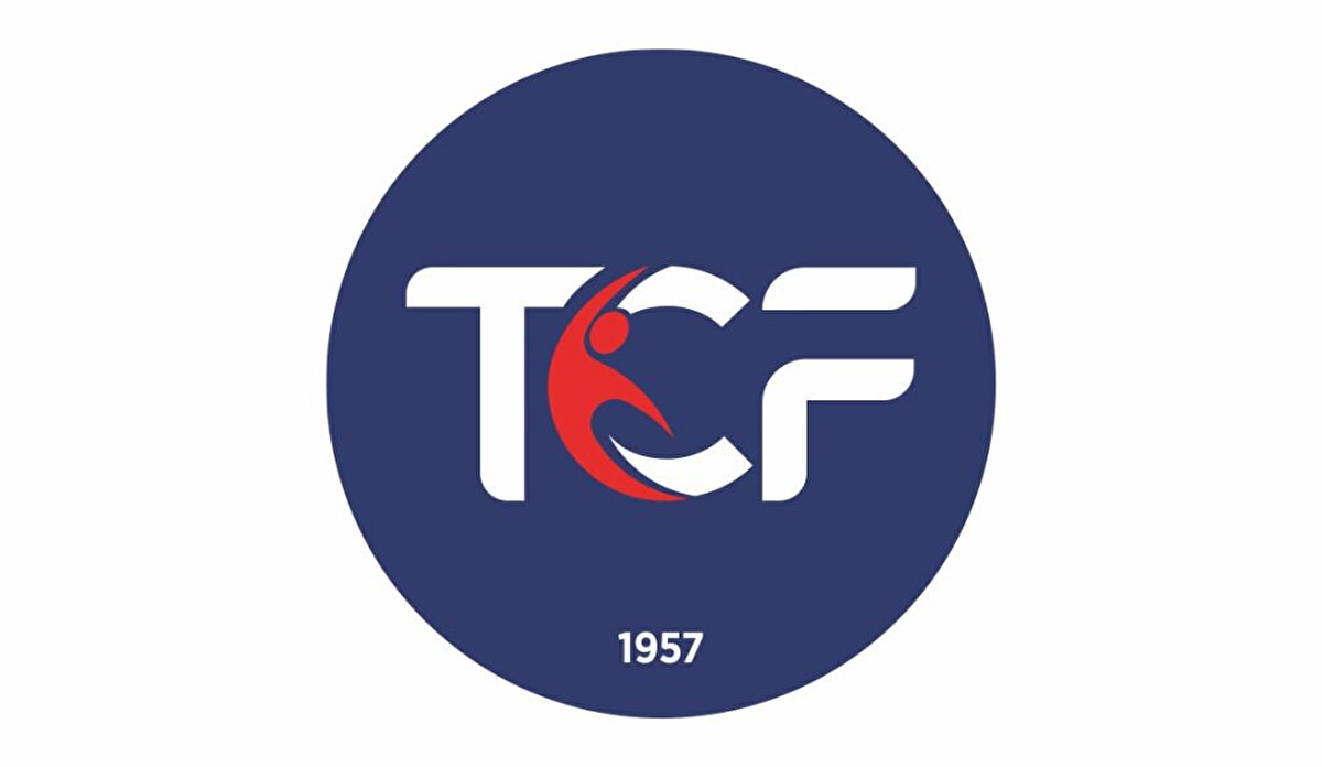 Türkiye Cimnastik Federasyonu, kutlama mesajında "Cumhuriyeti'mizin 102. yılı kutlu olsun! Başta Gazi Mustafa Kemal Atatürk olmak üzere, tüm kahramanlarımızı ve aziz şehitlerimizi saygı, rahmet ve minnetle anıyoruz." ifadelerine yer verdi.<br><br> <br><br>Diğer spor federasyonları da yayınladıkları mesajlar ile 29 Ekim Cumhuriyet Bayramı'nın 102. yıl dönümünü kutladı.