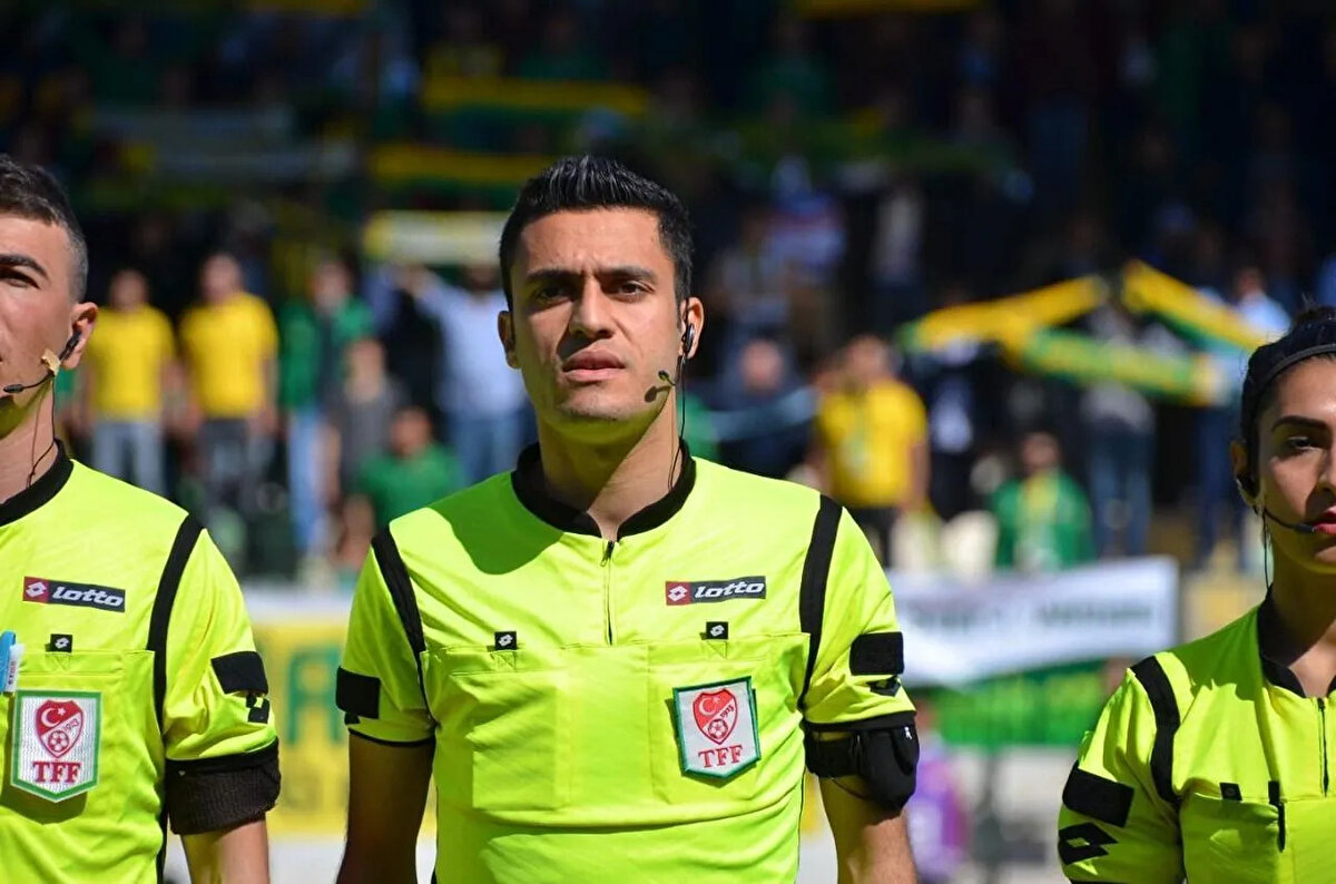 Ali Yılmaz Kimdir?<br>Ali Yılmaz 1 Ocak 1994 doğumludur ve 2025 yılı itibarıyla 31 yaşında.