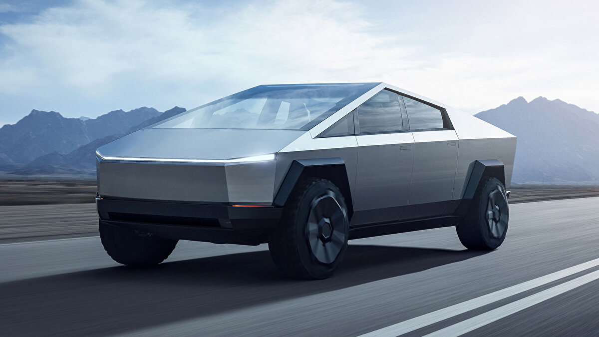 "Yenilikçi ama rekabette geride"<br><br>Carlos Tavares, Tesla’yı yenilikçi bir şirket olarak nitelendirirken, verimlilik açısından Çinli üretici BYD’nin gerisinde kalacağını vurguladı. Tavares, "Tesla’nın borsa değerinde büyük bir düşüş yaşanacak. 10 yıl içinde ayakta kalabileceğinden emin değilim" ifadelerini kullandı.