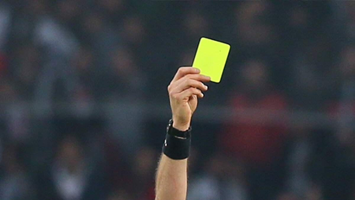 Direkt kırmızı kartlara müdahale edilebiliyor ama ikinci sarı kartlara edilemiyor.<br><br>