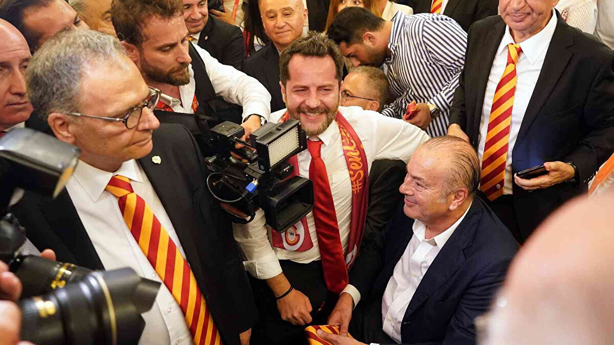 Türk futbolunda patlak veren skandalın ardından haklılığı ortaya çıkan Erden Timur, yaşanan süreci Sözcü’ye yorumladı. İşte Erden Timur’u gündem olan açıklamaları<br>