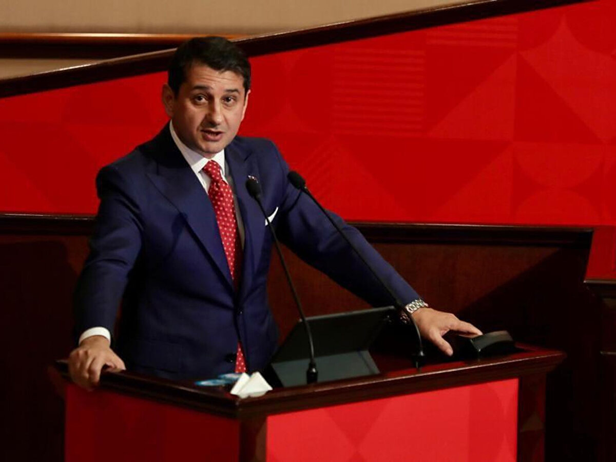 2019 yerel seçimlerinde Sancaktepe ve İBB Meclis Üyesi seçildi. Bu süreçte İBB İYİ Parti Grup Başkanvekilliği ve ardından Bağımsız Meclis Üyesi olarak görev aldı.