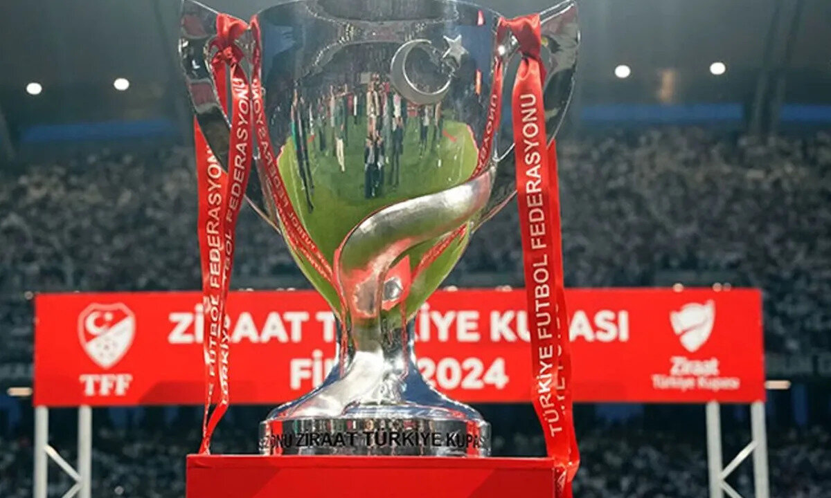 TÜMOSAN Konyaspor, 3. Lig ekibi 12 Bingölspor karşısında oldukça zorlandı. Maçta 9 kişi kalmasına rağmen rakibini 4-2 mağlup etmeyi başaran Konyaspor, kupada kalma başarısını gösterdi.