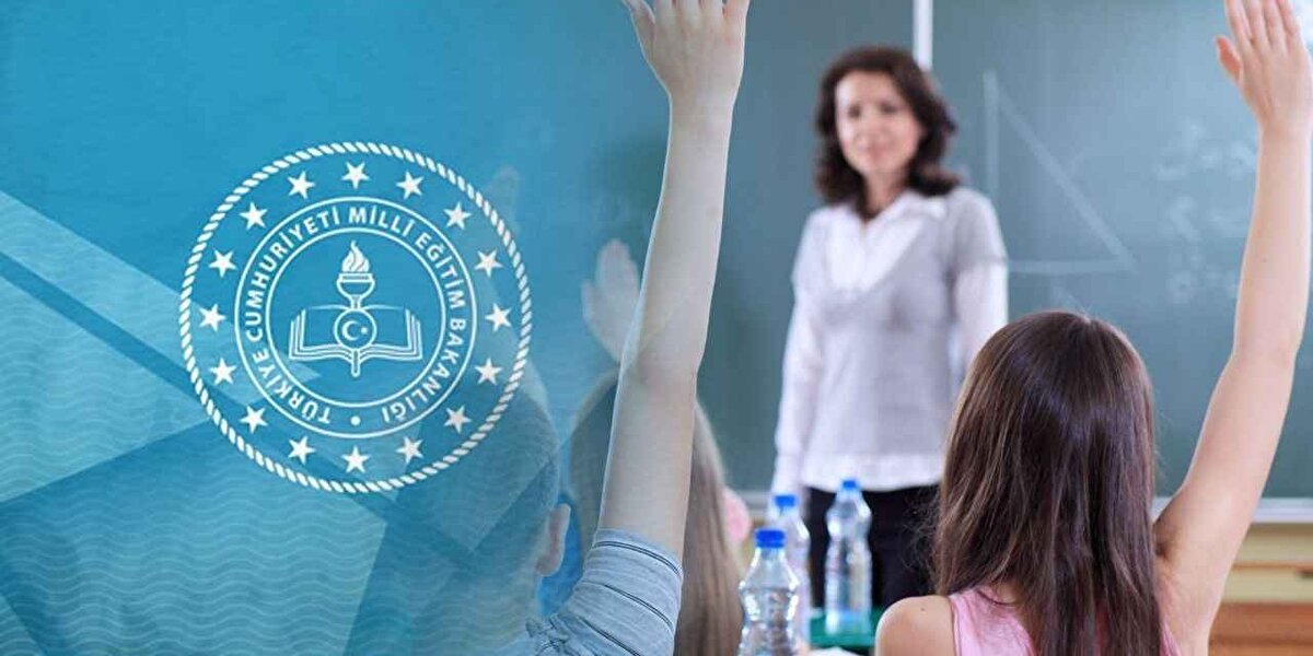 Cumhurbaşkanlığı programında yer alan bir diğer hedef ise okul öncesi eğitime erişimi artırmak. Bu kapsamda, geçici köy ana sınıfları, taşıma merkezli ana sınıfları ve evde eğitim modelleri hayata geçirilecek. Gerekli fiziki altyapı güçlendirilecek, hayırsever ve özel sektör desteklerinin öncelikle okul öncesi eğitim alanına yönlendirilmesi teşvik edilecek.