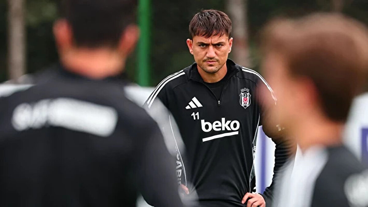 Trendyol Süper Lig'in 11. haftası Beşiktaş - Fenerbahçe derbisine sahne olacak. Beşiktaş'ta adından sıkça söz ettiren Cengiz Ünder Fenerbahçe maçına özel olarak hazırlanıyor.