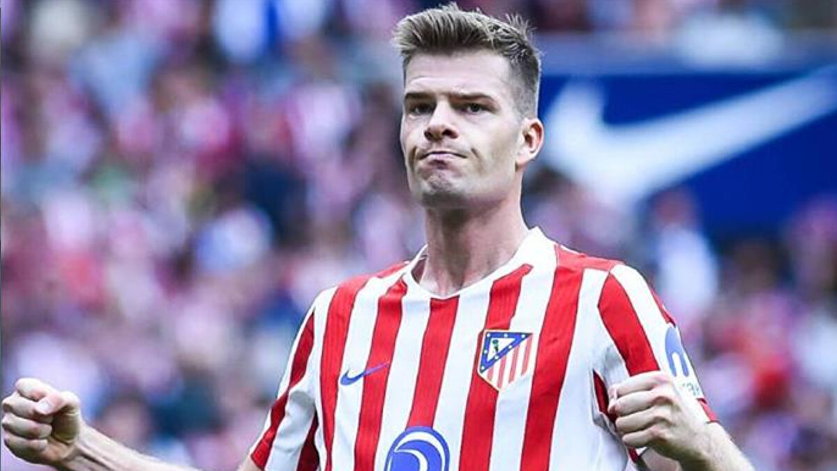 Deneyimli golcünün ayrılık kararı sonrası, Fenerbahçe'nin ne gibi bir hamle yapacağı merakla bekleniyor.