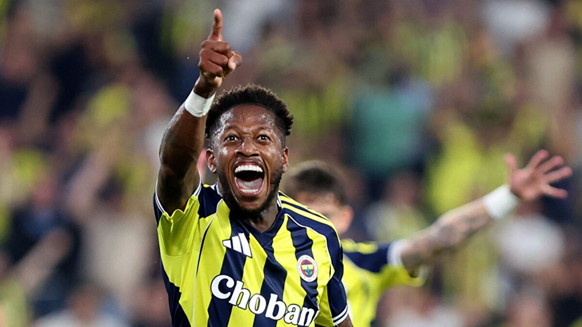 Fred'e İngiltere Premier Lig ekiplerinden Everton'un yanı sıra Brezilya’dan iki kulübün de ilgi gösterdiği belirtildi.