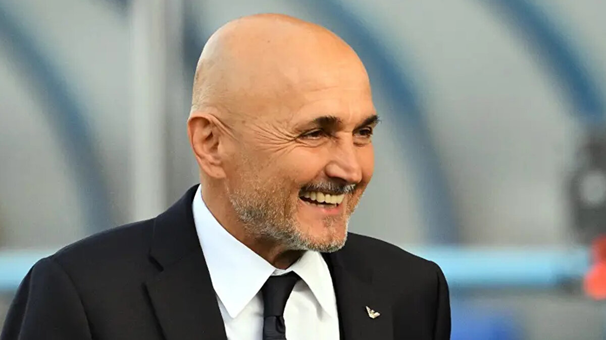 Igor Tudor yönetiminde alınan kötü sonuçların ardından göreve getirilen Spalletti, ilk maçında sürpriz bir karara imza attı.
