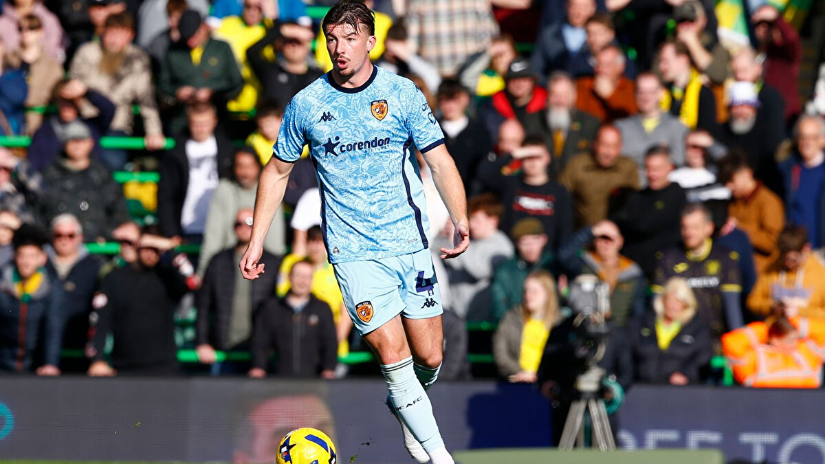 SON 5 MAÇTA DÖRDÜNCÜ ZAFER<br><br>Bu sonuçla birlikte Acun Ilıcalı’nın sahibi olduğu Hull City, ligdeki yenilmezlik serisini 6 maça yükseltti ve son 5 maçta 4. galibiyetini elde etti.