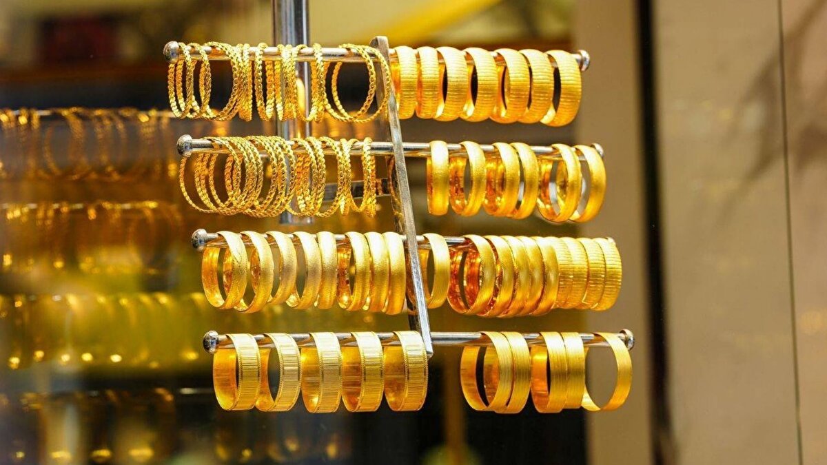 Merkez Bankası verilerine göre, Türkiye’deki madenlerden çıkartılan ve BİST’e bildirilen altın üretimi toplamı 2008-2025 yılları için 500 tona ulaştı. Uzmanlar bunun en az yarısını TCMB’nin aldığı hesaplanıyor.